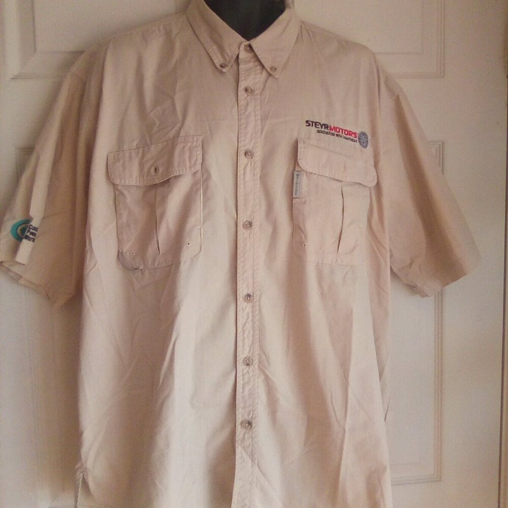 Columbia river lodge tan shirt